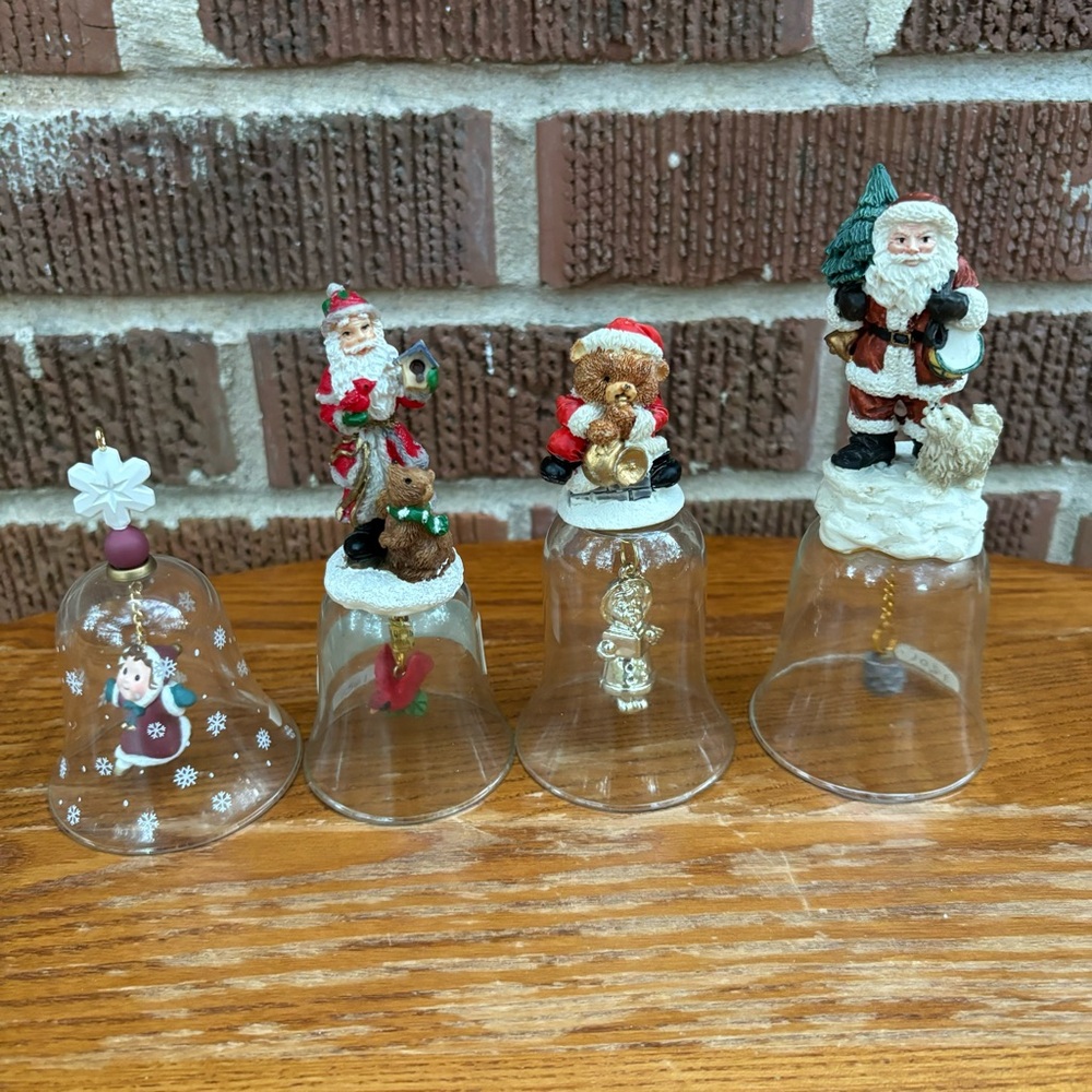 Christmas BUNDLE Clear glass bell ornaments
Set of 4